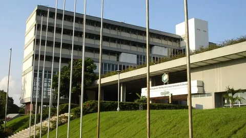 Centro Politécnico Superior